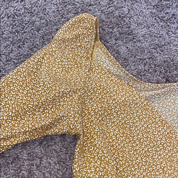 Pacsun yellow long sleeve top - Picture 4 of 4